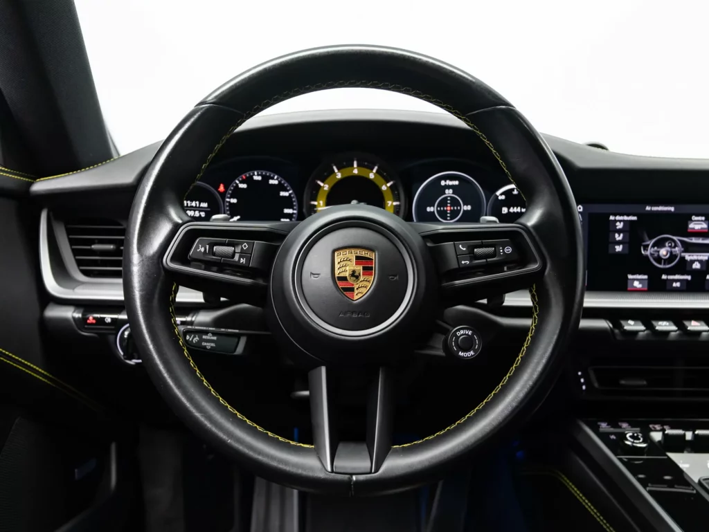 2021 Porsche 911 Carrera S — photo 14
