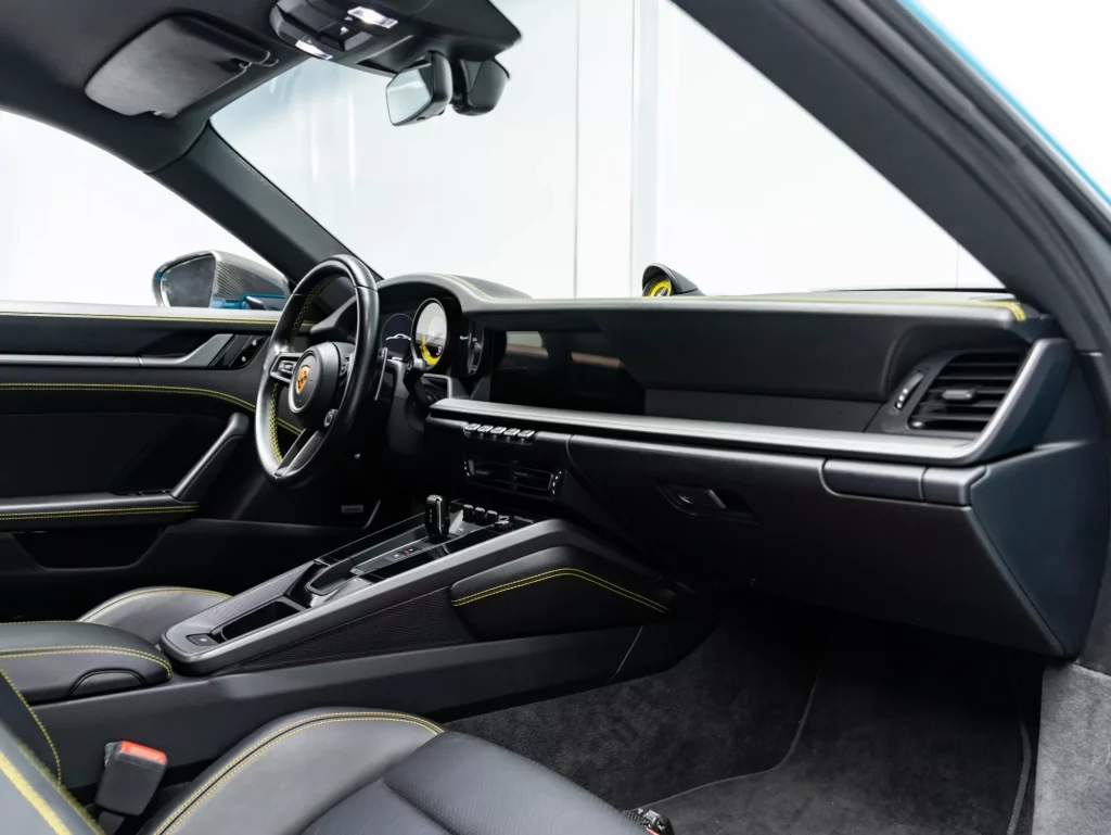 2021 Porsche 911 Carrera S — photo 16