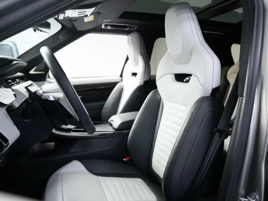 2024 Land Rover Range Rover Sport SV — photo 10