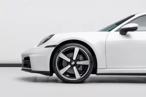 2025 Porsche 911 Carrera — photo 6