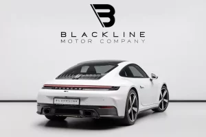2025 Porsche 911 Carrera — photo 4