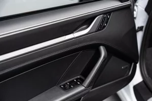 2025 Porsche 911 Carrera — photo 8