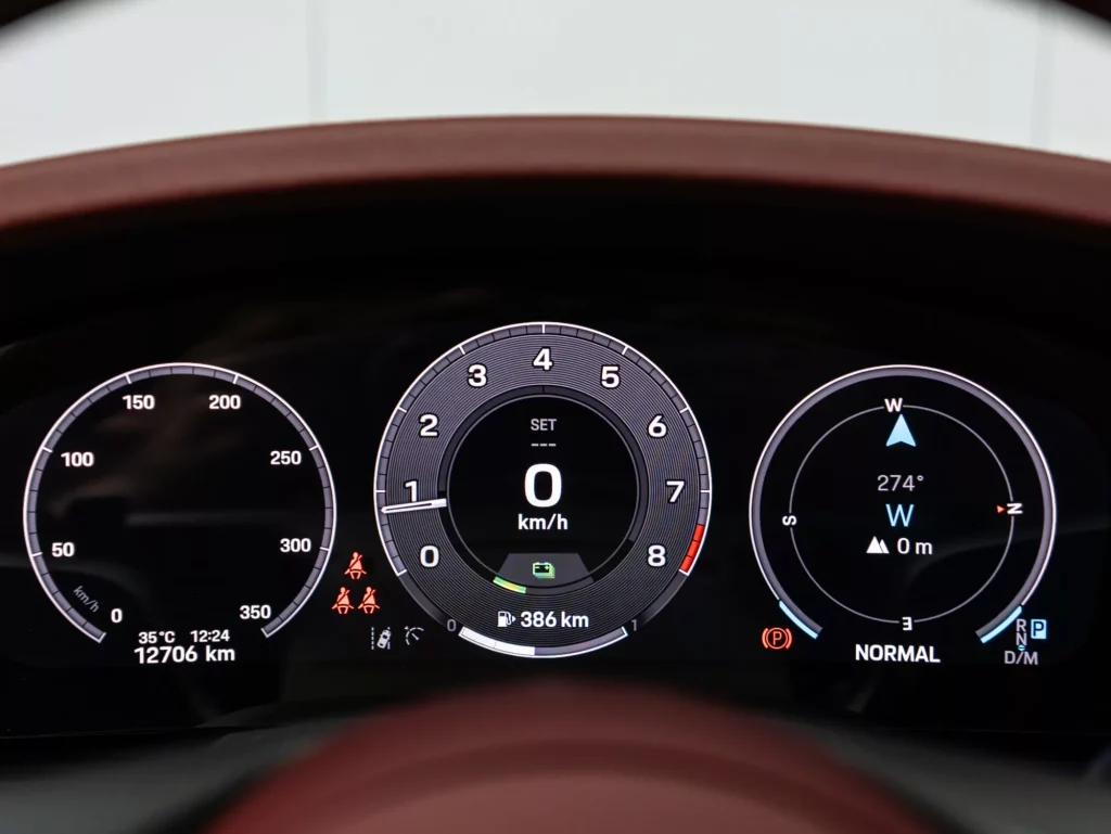 2025 Porsche 911 Carrera GTS — photo 13