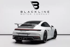 2025 Porsche 911 Carrera GTS — photo 4
