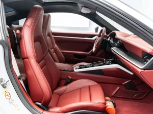 2025 Porsche 911 Carrera GTS — photo 9