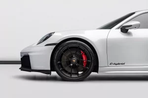 2025 Porsche 911 Carrera GTS — photo 7