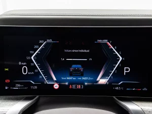 2025 BMW 760i — photo 13