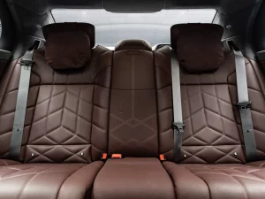 2025 BMW 760i — photo 18