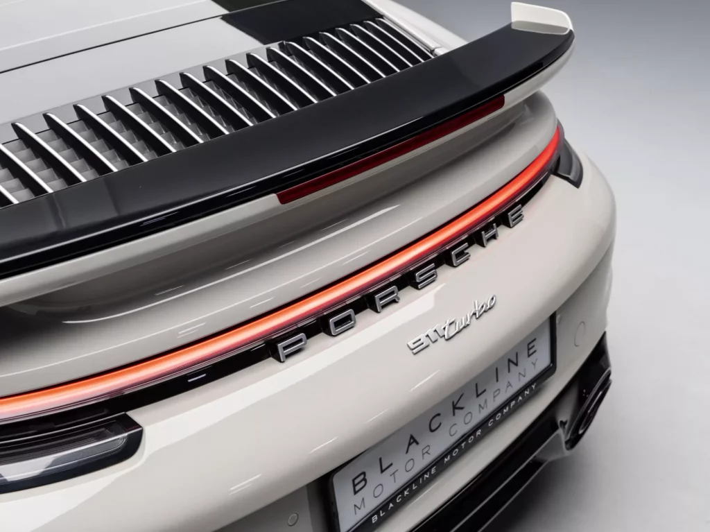 2024 Porsche 911 Turbo — photo 8