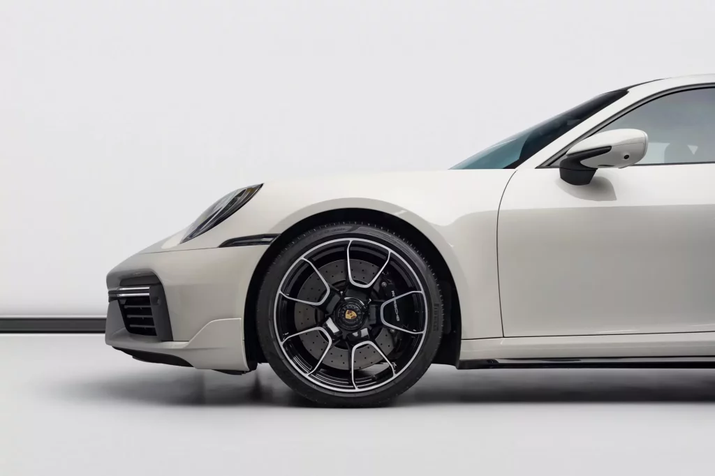 2024 Porsche 911 Turbo — photo 6