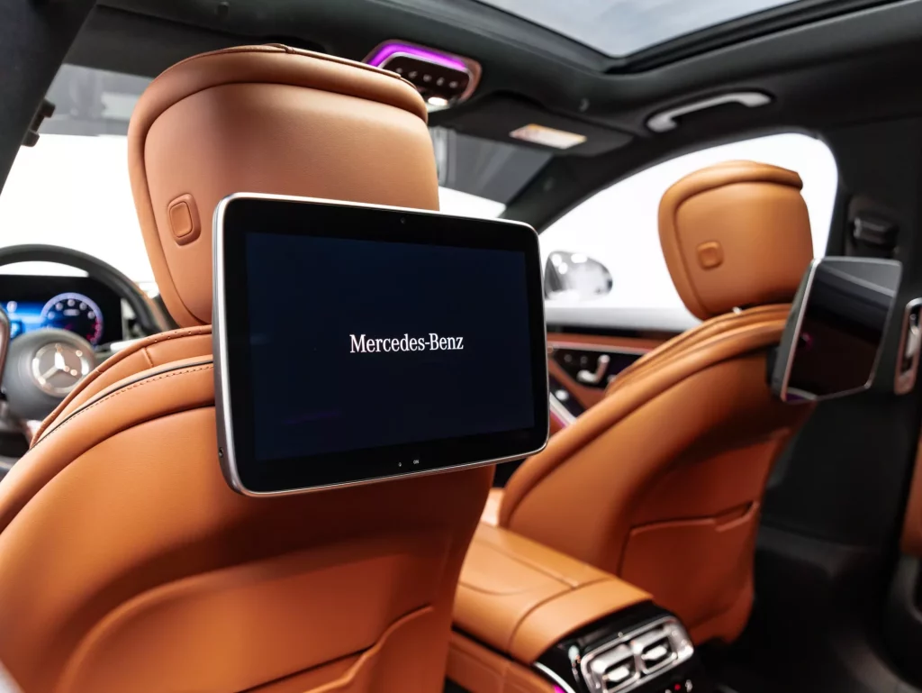 2021 Mercedes-Benz S500 4-Matic — photo 19
