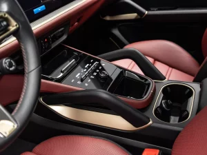 2025 Porsche Cayenne GTS Coupe — photo 16