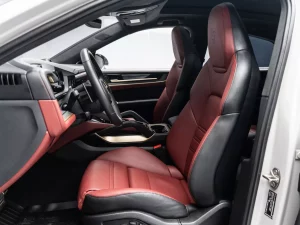 2025 Porsche Cayenne GTS Coupe — photo 11