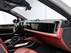 2025 Porsche Cayenne GTS Coupe — photo 15