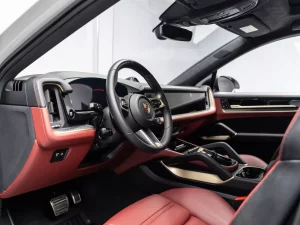 2025 Porsche Cayenne GTS Coupe — photo 12