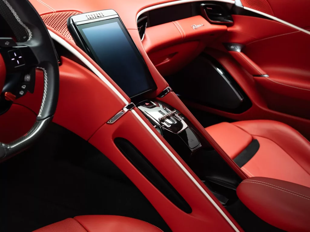 2024 Ferrari Roma — photo 16