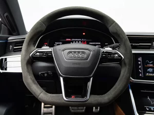 2022 Audi RS7 — photo 13