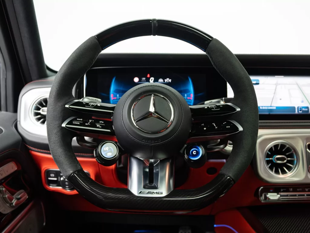 2025 Mercedes-AMG G63 — photo 13