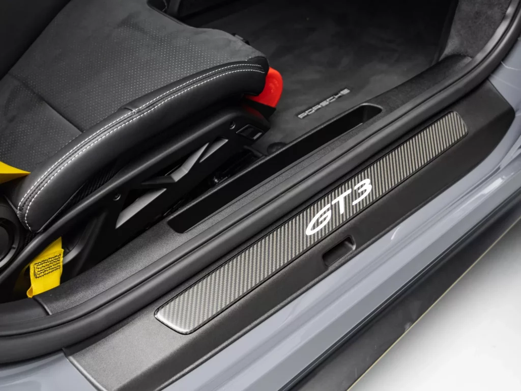 2026 Porsche 911 GT3 — photo 6