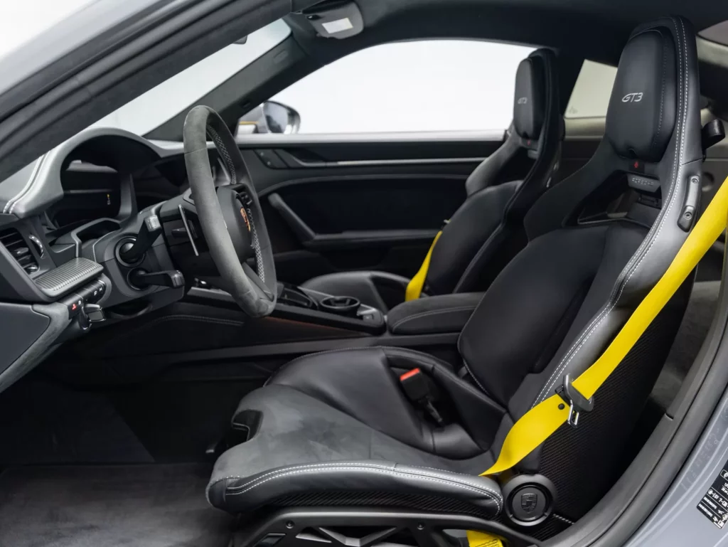 2026 Porsche 911 GT3 — photo 3