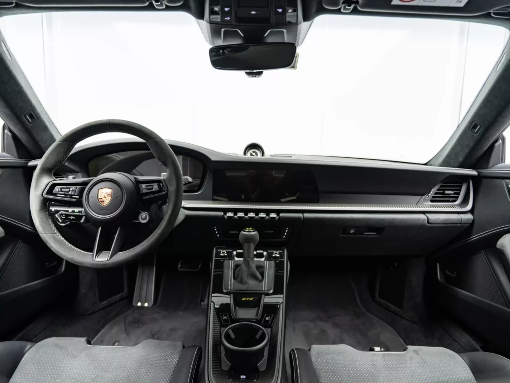 2026 Porsche 911 GT3 — photo 9
