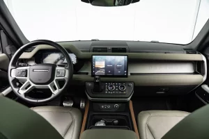 2023 Land Rover Defender P300 SE — photo 14