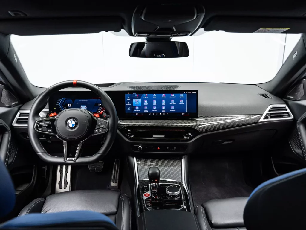 2025 BMW M2 — photo 16