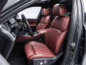 2022 BMW X6 M50i — photo 10