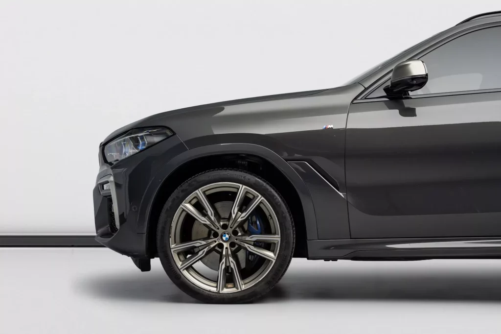 2022 BMW X6 M50i — photo 7