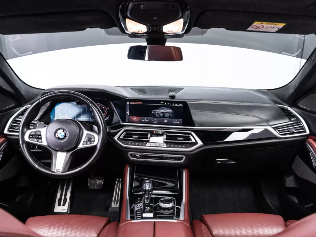 2022 BMW X6 M50i — photo 15