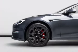 2023 Tesla Model S Plaid — photo 7