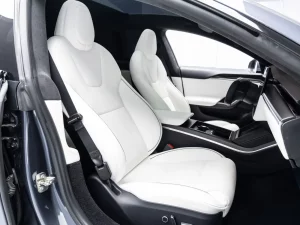2023 Tesla Model S Plaid — photo 9