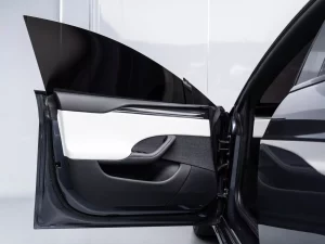 2023 Tesla Model S Plaid — photo 8