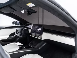 2023 Tesla Model S Plaid — photo 13